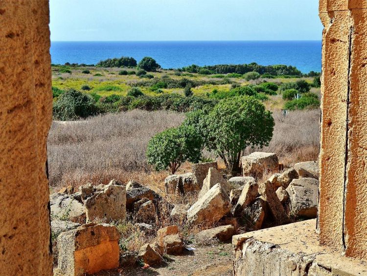 Produktbild: CALVENDO Puzzle Die griechischen Ruinen in Selinunt | 1000 Teile Lege-Gr&ouml;&szlig;e 64x48cm Foto-Puzzle f&uuml;r gl&uuml;ckliche Stunden