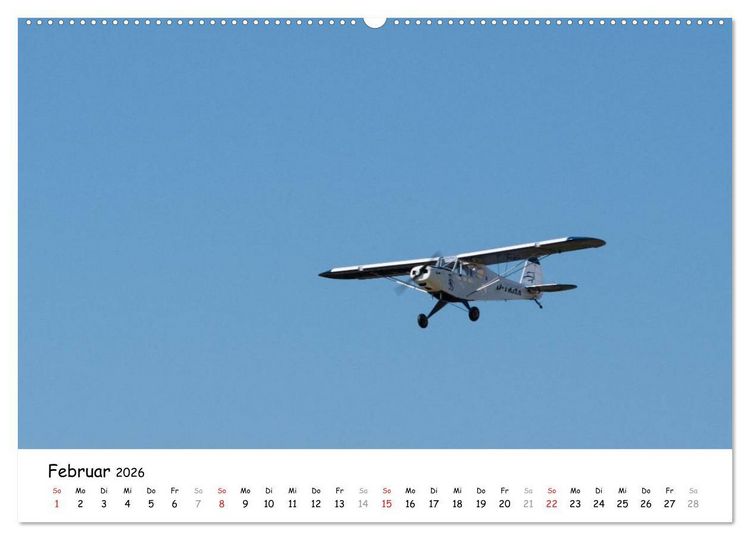 Produktbild: Tollk&uuml;hne Helden der Fliegerei - Modellflugzeuge in Aktion (hochwertiger Premium Wandkalender 2026 DIN A2 quer), Kunstdruck in Hochglanz