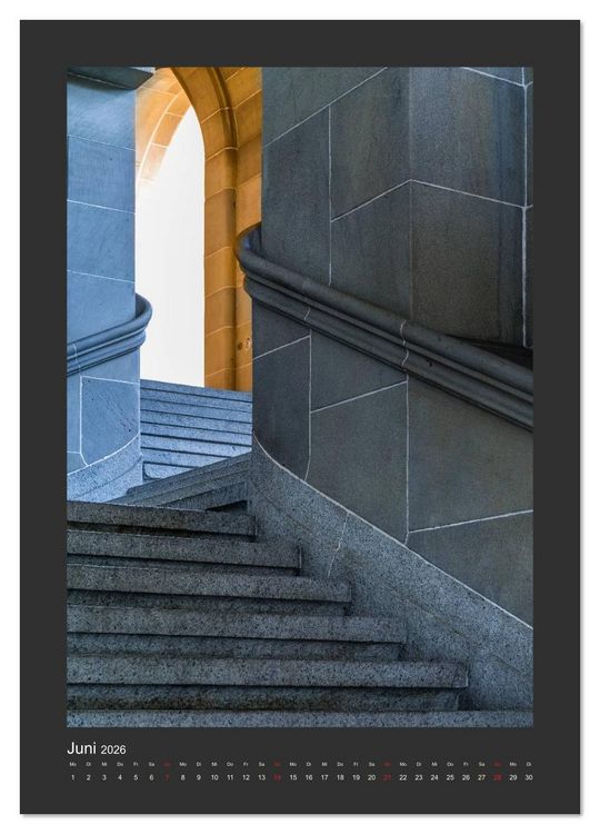 Produktbild: Plakative Architektur (hochwertiger Premium Wandkalender 2026 DIN A2 hoch), Kunstdruck in Hochglanz