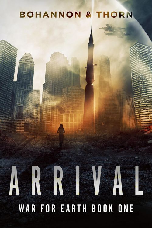 Produktbild: Arrival (War For Earth, #1)