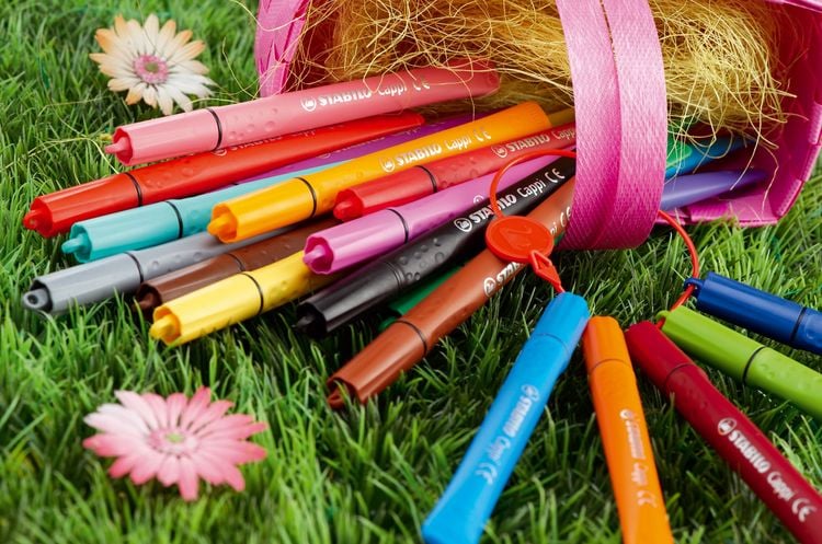 Produktbild: STABILO Filzstift mit Kappenring -   Cappi - 12er Pack - mit 12 verschiedenen Farben