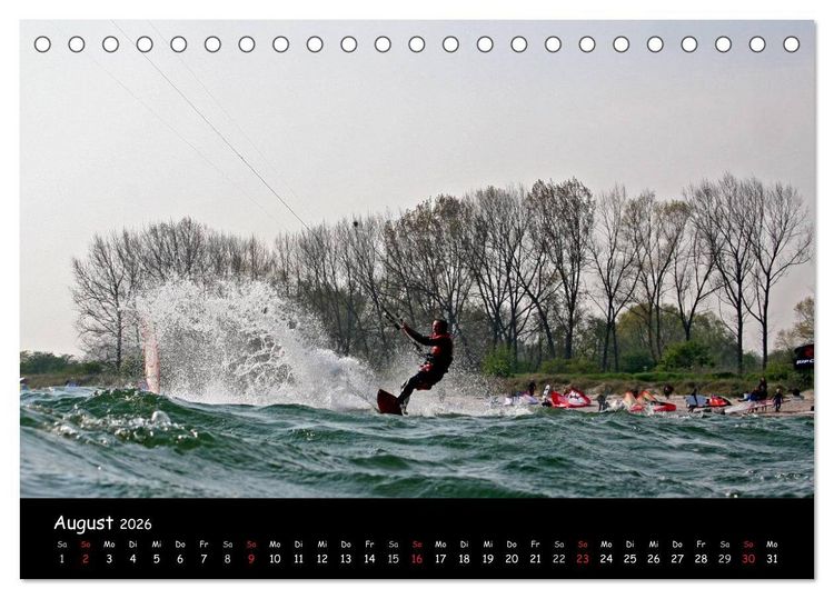 Produktbild: Kitesurfen &ndash; Faszination auf dem Wasser (Tischkalender 2026 DIN A5 quer), CALVENDO Monatskalender