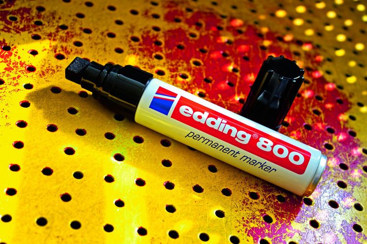 Produktbild: Edding 800 4-800-1-1002 Permanentmarker Rot wasserfest: Ja