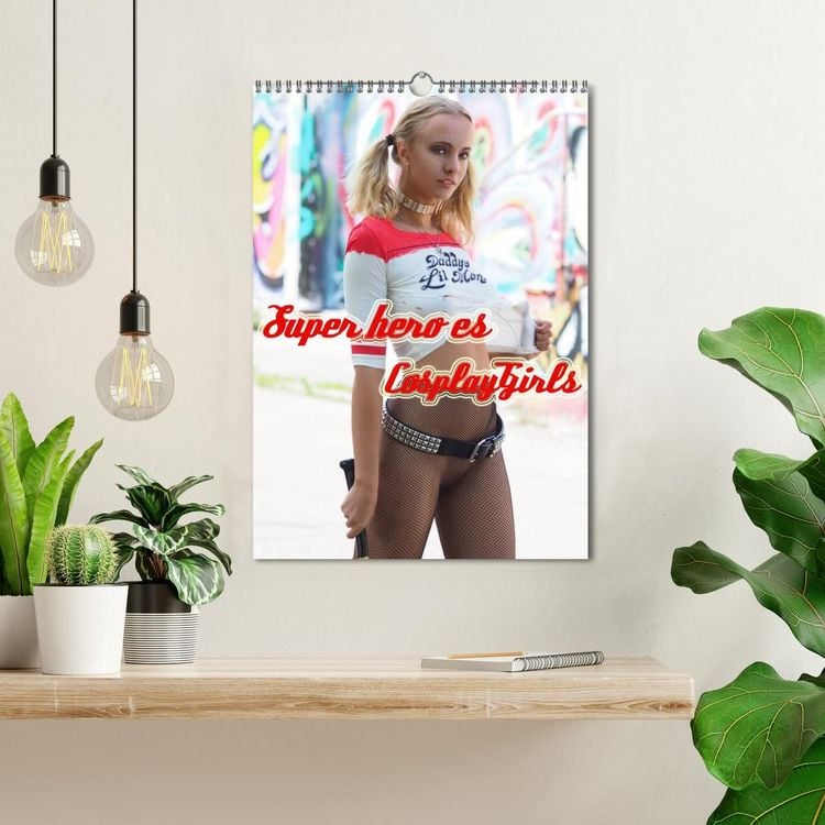 Produktbild: Superheroes Cosplay Girls (Wandkalender 2027 DIN A3 hoch), CALVENDO Monatskalender