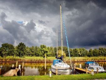 Produktbild: CALVENDO Puzzle Friesland - Vareler Hafen | 1000 Teile Lege-Gr&ouml;&szlig;e 64x48cm Foto-Puzzle f&uuml;r gl&uuml;ckliche Stunden