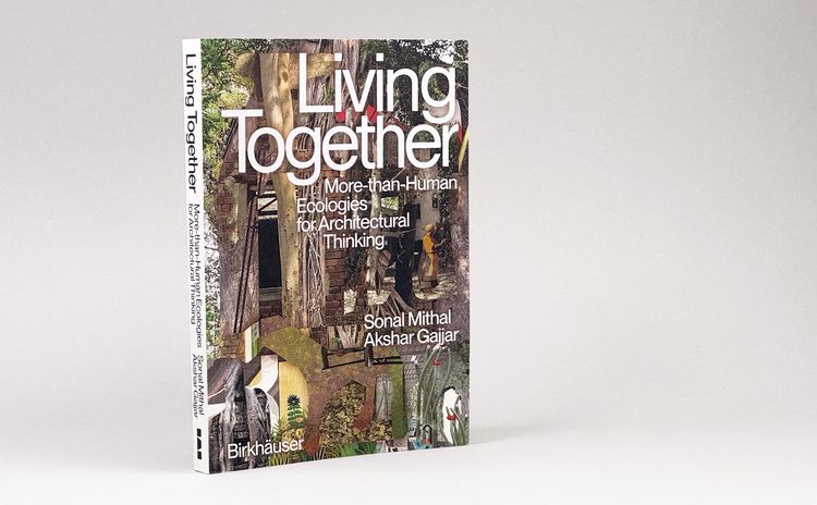 Produktbild: Living Together