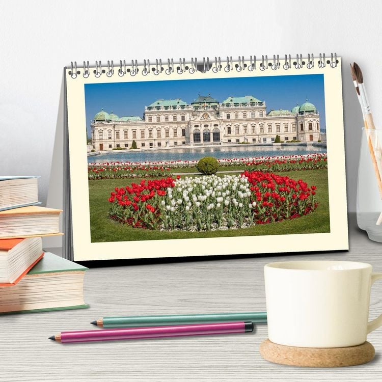 Produktbild: An der sch&ouml;nen blauen Donau - Ein Spaziergang in Wien (Tischkalender 2026 DIN A5 quer), CALVENDO Monatskalender