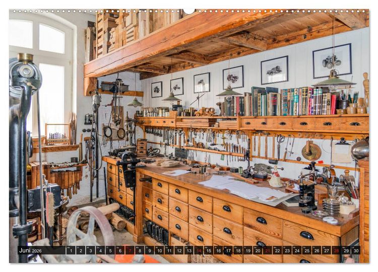 Produktbild: Traditionelles Handwerk, Werkst&auml;tten und Werkb&auml;nke im Focus (Wandkalender 2026 DIN A2 quer), CALVENDO Monatskalender