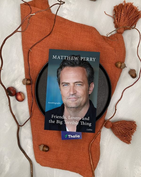 Produktbild: Friends, Lovers and the Big Terrible Thing