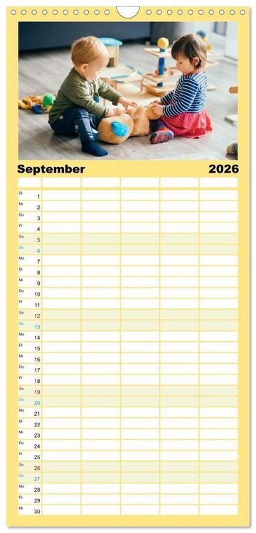 Produktbild: Familienplaner 2026 - Traumberuf - Erzieher:innen in der Kinderkrippe mit 5 Spalten (Wandkalender, 21 x 45 cm) CALVENDO