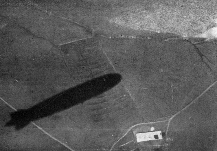 Produktbild: Mit Graf Zeppelin und Kondor-Flugzeugen nach Brasilien!