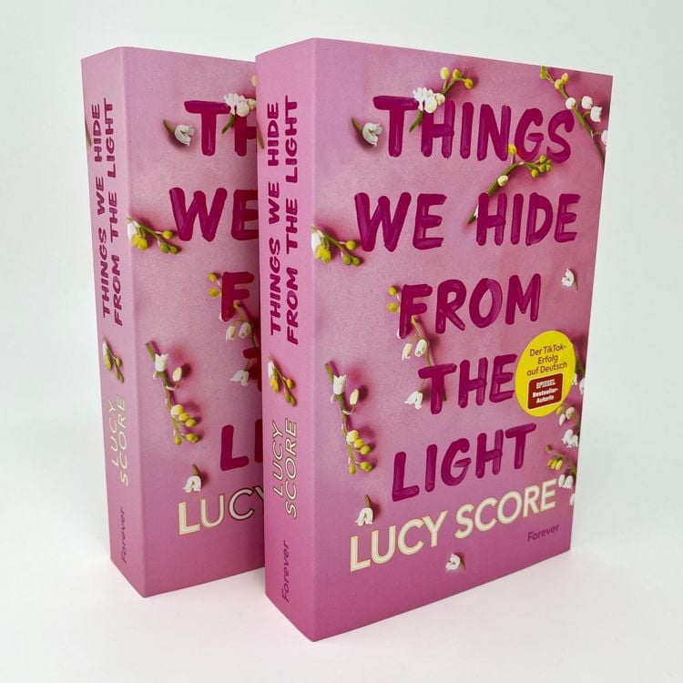 Produktbild: Things We Hide From The Light