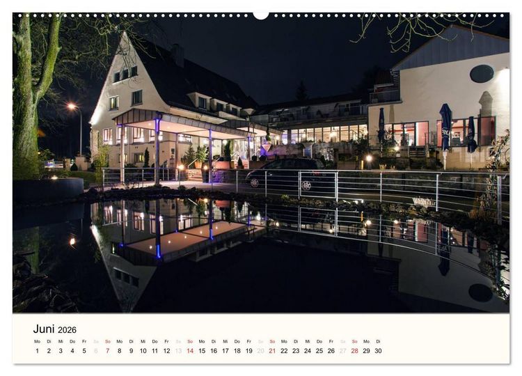Produktbild: V&ouml;lklingen. Im Schatten des Weltkulturerbes (Wandkalender 2026 DIN A2 quer), CALVENDO Monatskalender
