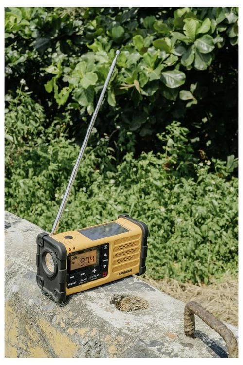 Produktbild: Sangean MMR-88 Outdoorradio UKW, MW Notfallradio Akku-Ladefunktion, Taschenlampe, wiederaufladbar, Solarpanel, Handkurbel Schwarz, Gelb