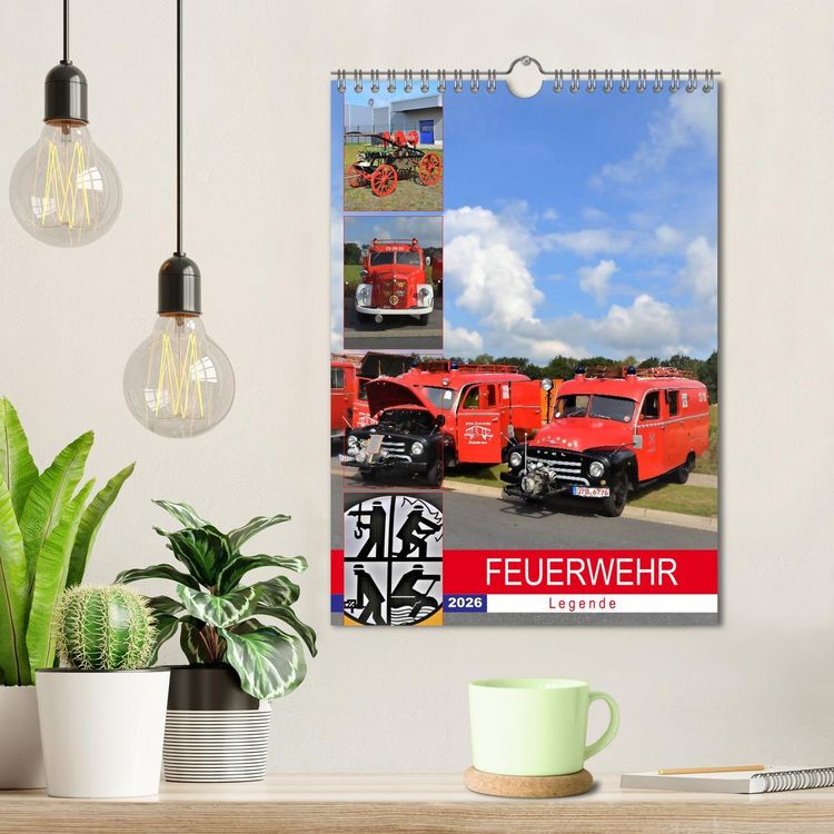 Produktbild: FEUERWEHR-Legende (Wandkalender 2026 DIN A4 hoch), CALVENDO Monatskalender