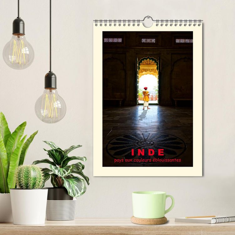 Produktbild: INDE pays aux couleurs &eacute;blouissantes (Calendrier mural 2026 DIN A4 horizontal), CALVENDO calendrier mensuel
