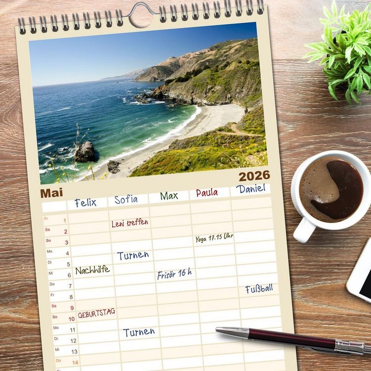 Produktbild: Familienplaner 2026 - Traumk&uuml;sten: Eine Maritime Reise um die Welt mit 5 Spalten (Wandkalender, 21 x 45 cm) CALVENDO
