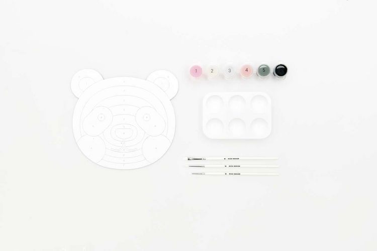 Produktbild: Malen nach Zahlen Set, Panda,, Inhalt: 1 Malkarton, 6 Acrylfarben f&uuml;r ein Motiv, 3 Pinsel, 1 Malpalette