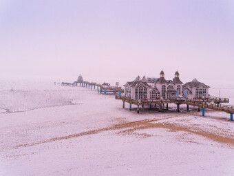 Produktbild: CALVENDO Puzzle Ostseebad Sellin im Winter | 1000 Teile Lege-Gr&ouml;&szlig;e 64x48cm Foto-Puzzle f&uuml;r gl&uuml;ckliche Stunden