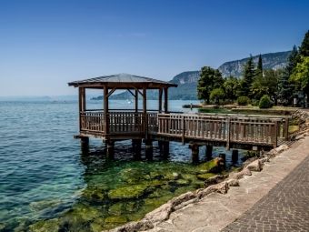 Produktbild: CALVENDO Puzzle GARDASEE Uferpromenade von Garda | 1000 Teile Lege-Gr&ouml;&szlig;e 64x48cm Foto-Puzzle f&uuml;r gl&uuml;ckliche Stunden