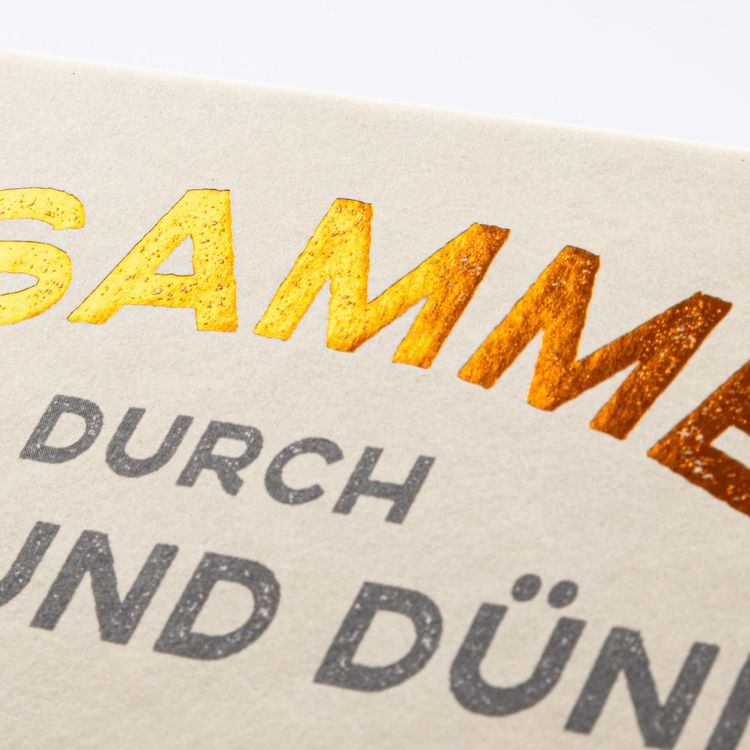 Produktbild: Peanuts Geschenkbuch: Zusammen durch dick und d&uuml;nn