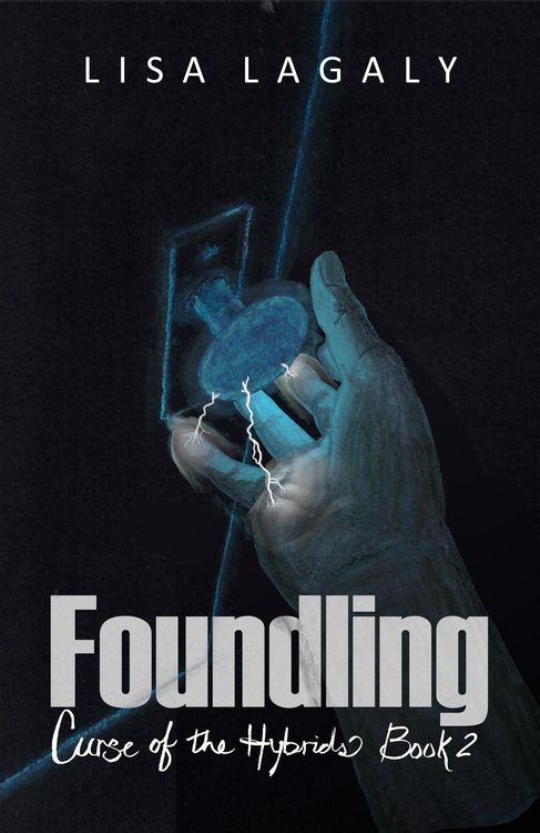 Produktbild: Foundling (Curse of the Hybrids, #2)