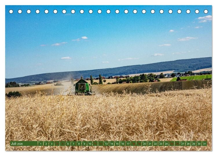 Produktbild: Landwirtschaft - Giganten im Kornfeld (Tischkalender 2026 DIN A5 quer), CALVENDO Monatskalender