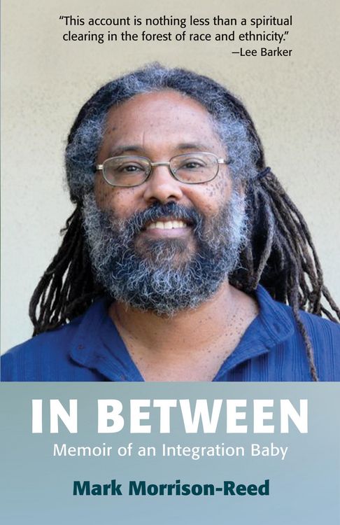 Produktbild: In Between: Memoir of an Integration Baby