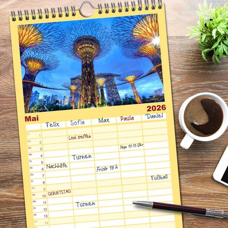 Produktbild: Familienplaner 2026 - Singapur - Die Stadt am Puls der Zeit. mit 5 Spalten (Wandkalender, 21 x 45 cm) CALVENDO