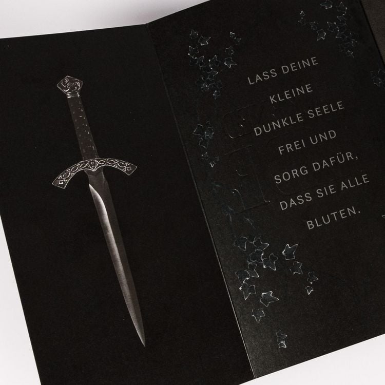 Produktbild: Blackened Blade (Blackened Blade 1)