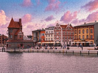 Produktbild: CALVENDO Puzzle Am Hafen von Stralsund | 1000 Teile Lege-Gr&ouml;&szlig;e 64x48cm Foto-Puzzle f&uuml;r gl&uuml;ckliche Stunden