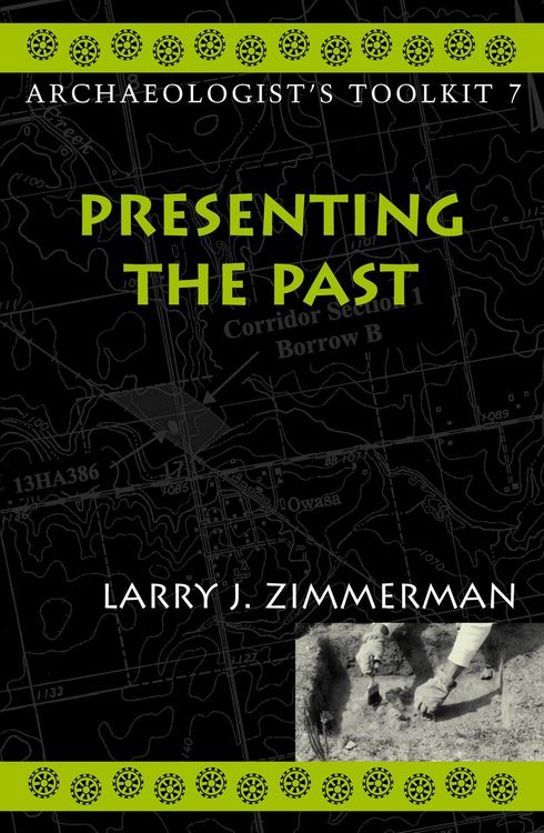 Produktbild: Presenting the Past