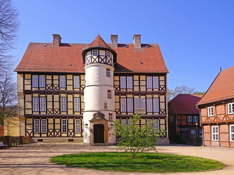 Produktbild: CALVENDO Puzzle Johann-Friedrich-Danneil Museum - Salzwedel | 1000 Teile Lege-Gr&ouml;&szlig;e 64x48cm Foto-Puzzle f&uuml;r gl&uuml;ckliche Stunden