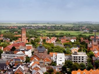 Produktbild: CALVENDO Puzzle Blick vom neuen Leuchtturm | 1000 Teile Lege-Gr&ouml;&szlig;e 64x48cm Foto-Puzzle f&uuml;r gl&uuml;ckliche Stunden