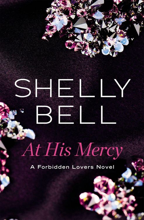 Produktbild: At His Mercy