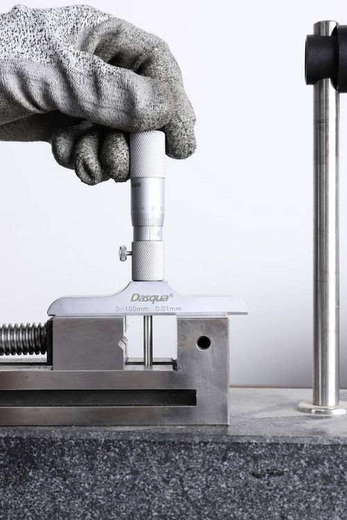 Produktbild: Dasqua 4611-8120 Tiefenmikrometer mit austauschbarer Stange 100mm (max) Ablesung: 0.01mm