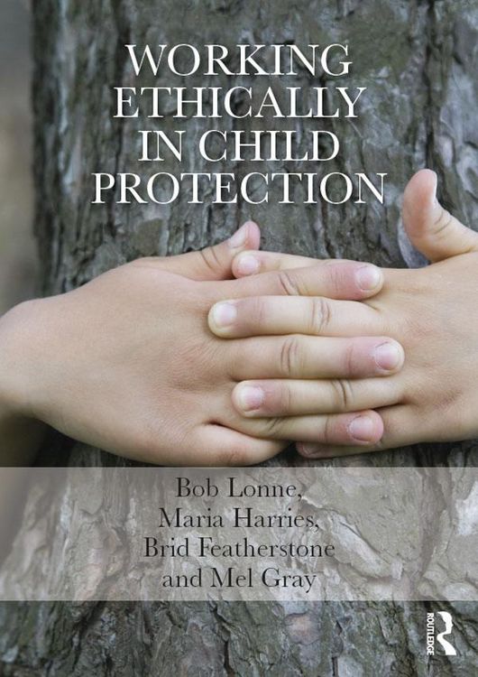 Produktbild: Working Ethically in Child Protection