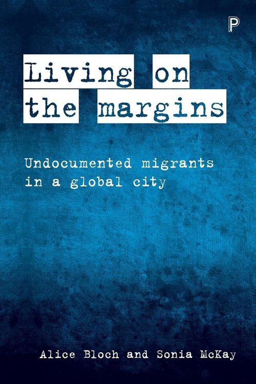 Produktbild: Living on the margins