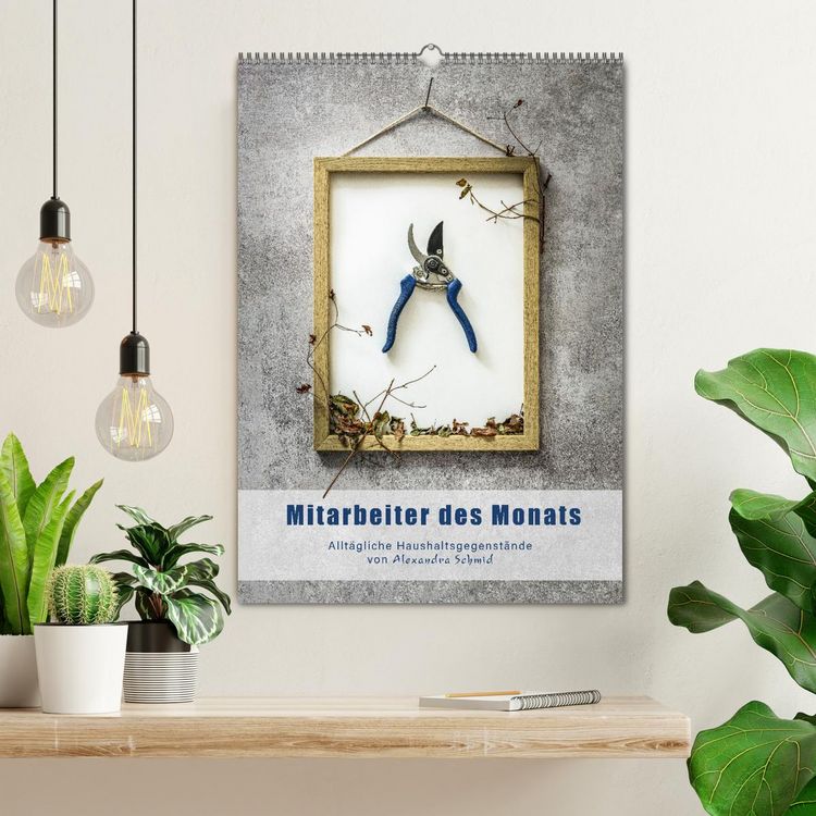 Produktbild: Mitarbeiter des Monats (Wandkalender 2026 DIN A2 hoch), CALVENDO Monatskalender