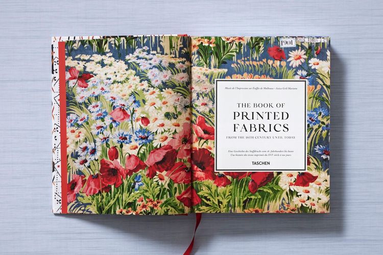 Produktbild: The Book of Printed Fabrics