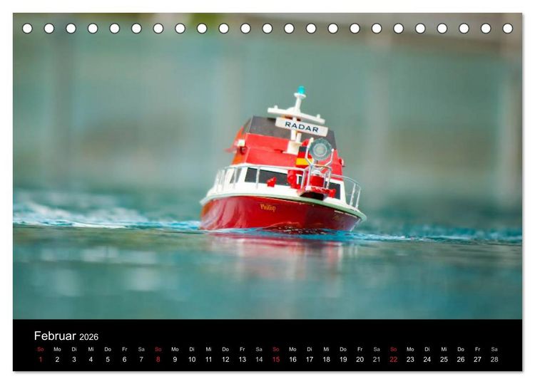 Produktbild: Modellboote in ihrem Element (Tischkalender 2026 DIN A5 quer), CALVENDO Monatskalender