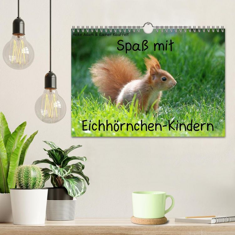 Produktbild: Spa&szlig; mit Eichh&ouml;rnchen-Kindern (Wandkalender 2026 DIN A4 quer), CALVENDO Monatskalender