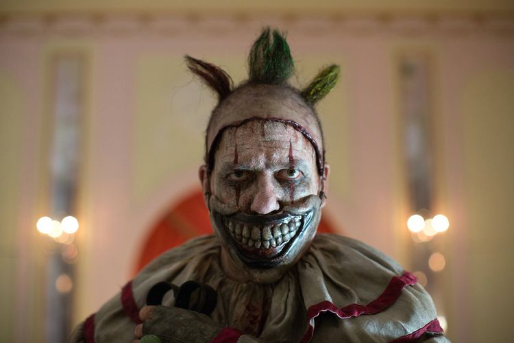 Produktbild: American Horror Story - Staffel 4 [4 DVDs]
