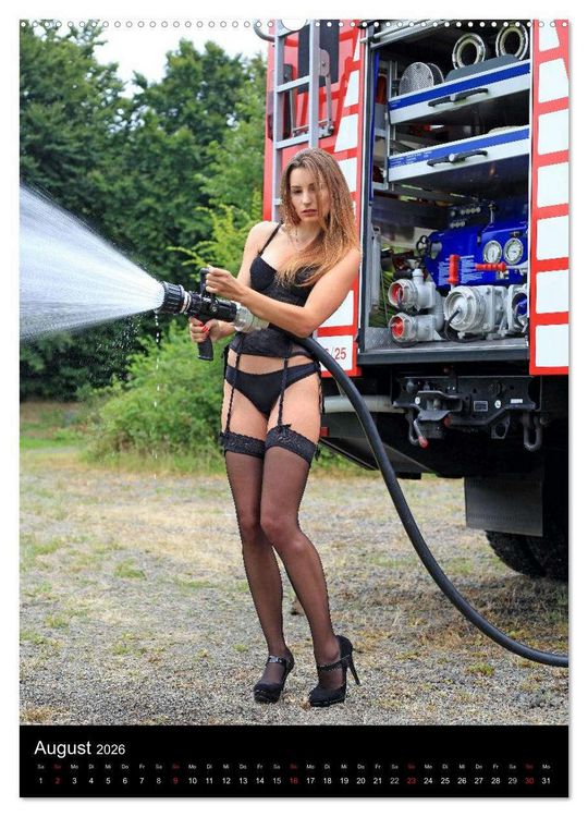 Produktbild: Feuerwehrkalender &ndash; Erotische Fotografien von Thomas Siepmann (Wandkalender 2026 DIN A2 hoch), CALVENDO Monatskalender