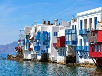 Produktbild: CALVENDO Puzzle Little Venice auf Mykonos - Farbenfrohe Balkone am Meer | 1000 Teile Lege-Gr&ouml;&szlig;e 64x48cm Foto-Puzzle f&uuml;r gl&uuml;ckliche Stunden