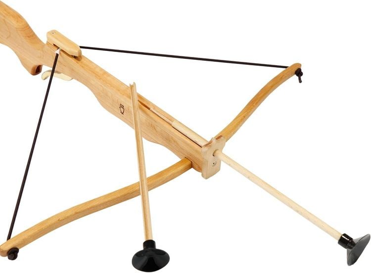 Produktbild: BestSaller 1242 - Kinder-Armbrust inkl. 3 Pfeilen, 57cm, Erlenholz ge&ouml;lt, Holz-Armbrust