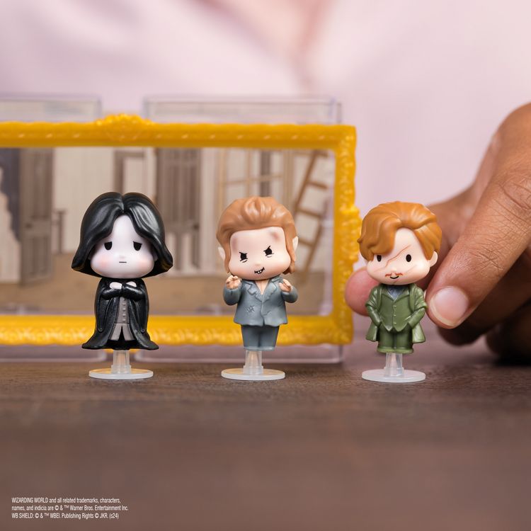 Produktbild: Wizarding World Harry Potter - Micro Magical Moments Sammelfiguren Multipack "Rivalen mit Remus Lupin, Severus Snape, Peter Pettigrew und Setzkasten