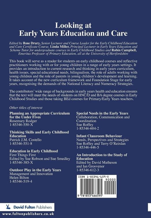 Produktbild: Looking at Early Years Education and Care