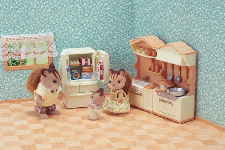 Produktbild: Sylvanian Families 5341 - Landhaus K&uuml;che mit K&uuml;hlschrank