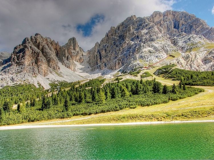 Produktbild: CALVENDO Puzzle Almteich bei Cortina d Ampezzo mit Monte Cristallo | 1000 Teile Lege-Gr&ouml;&szlig;e 64x48cm Foto-Puzzle f&uuml;r gl&uuml;ckliche Stunden